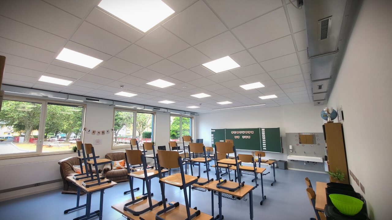 Bâtiment modulaire scolaire Modulair schoolgebouw Modular school building