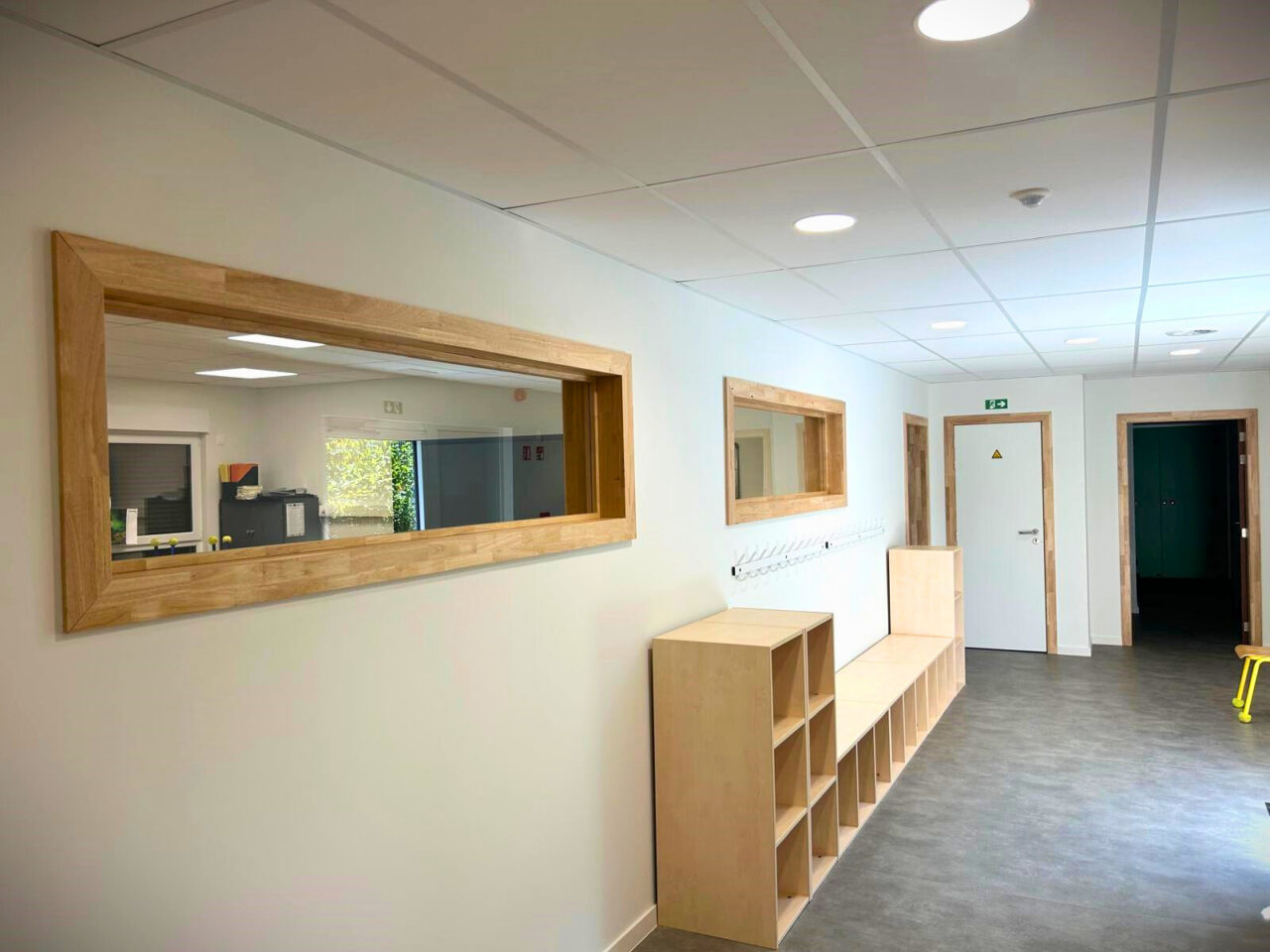 Bâtiment modulaire scolaire Modulair schoolgebouw Modular school building