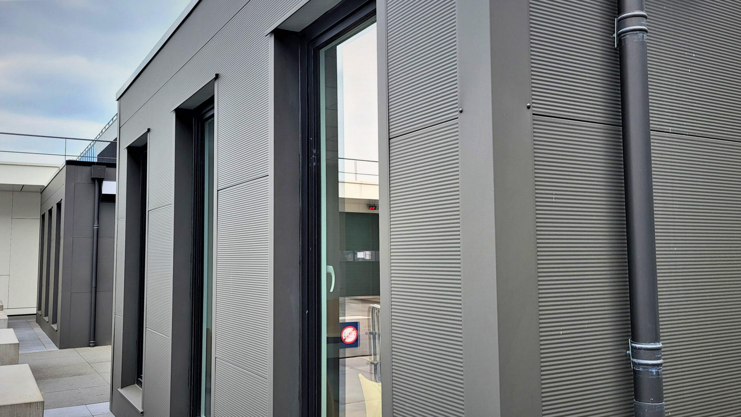 Salle d'attente hôpital modulaire Modulaire ziekenhuis wachtruimte Modular hospital waiting room